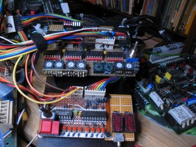Extended 16-bit PC / Data address trap and 8-bit data readout with ancient TIL311 HEX displays.<br />I can switch them off, they get relatively hot, even with reduced voltage for the LED's.<br />I will make a try by pulsing the blanking input.