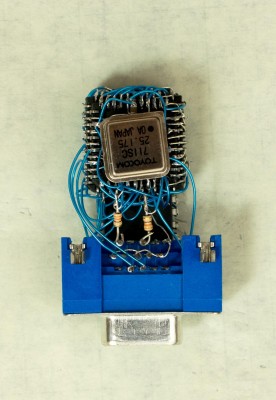 VGA piggyback top.jpg