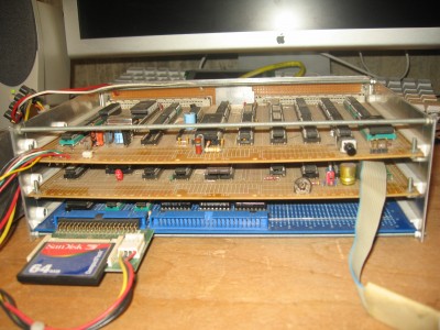 Card Cage with CPU (top), RAM/Video(mid), IDE/SCSI(bottom) card.