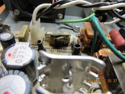 The blown X2 isn't hard to spot !