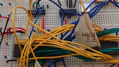 CPU, 74HCT00 (left) and 74HCT74 (right).